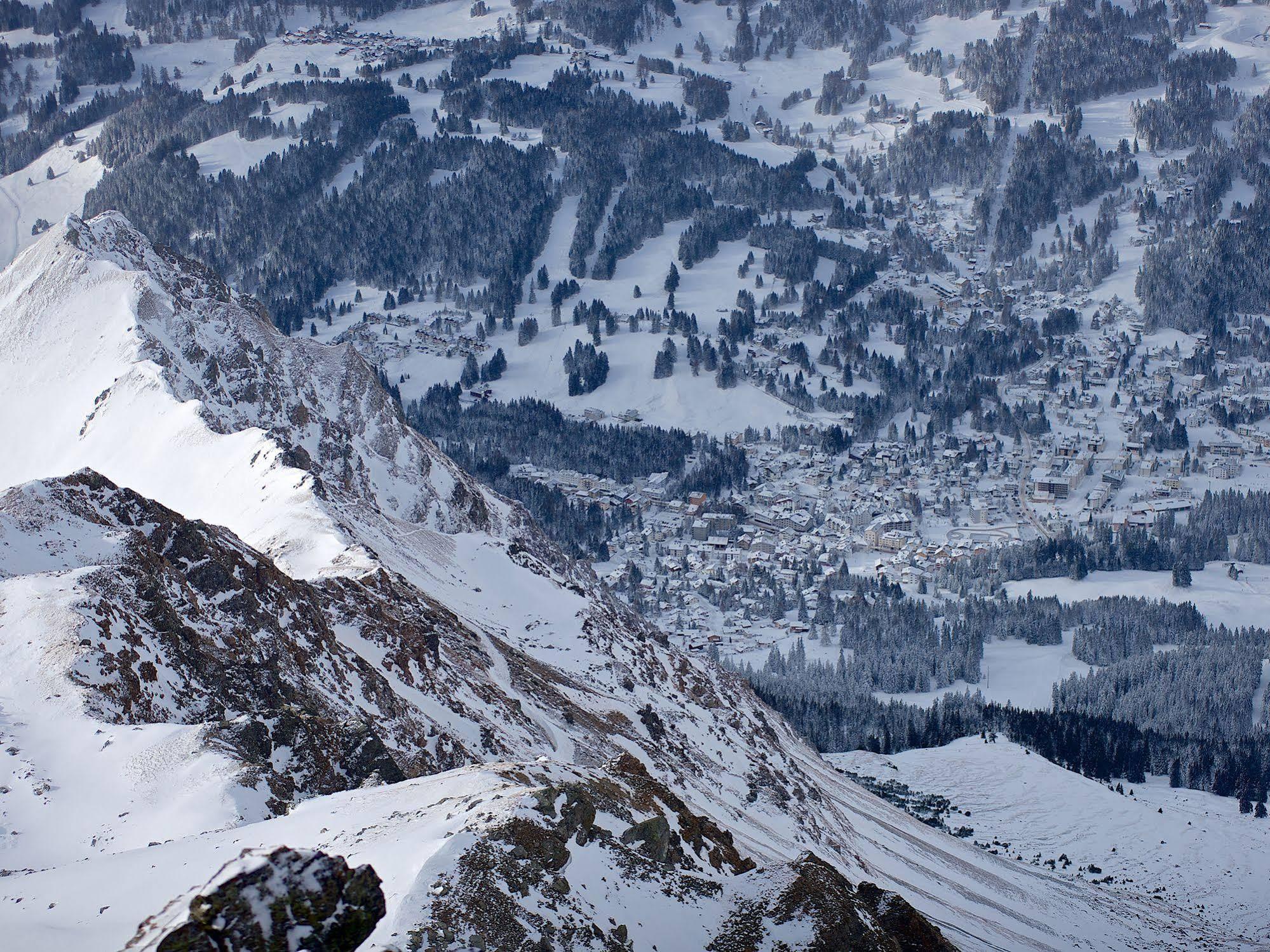 Schweizerhof Ferienwohnungen Lenzerheide 5 Exterior foto