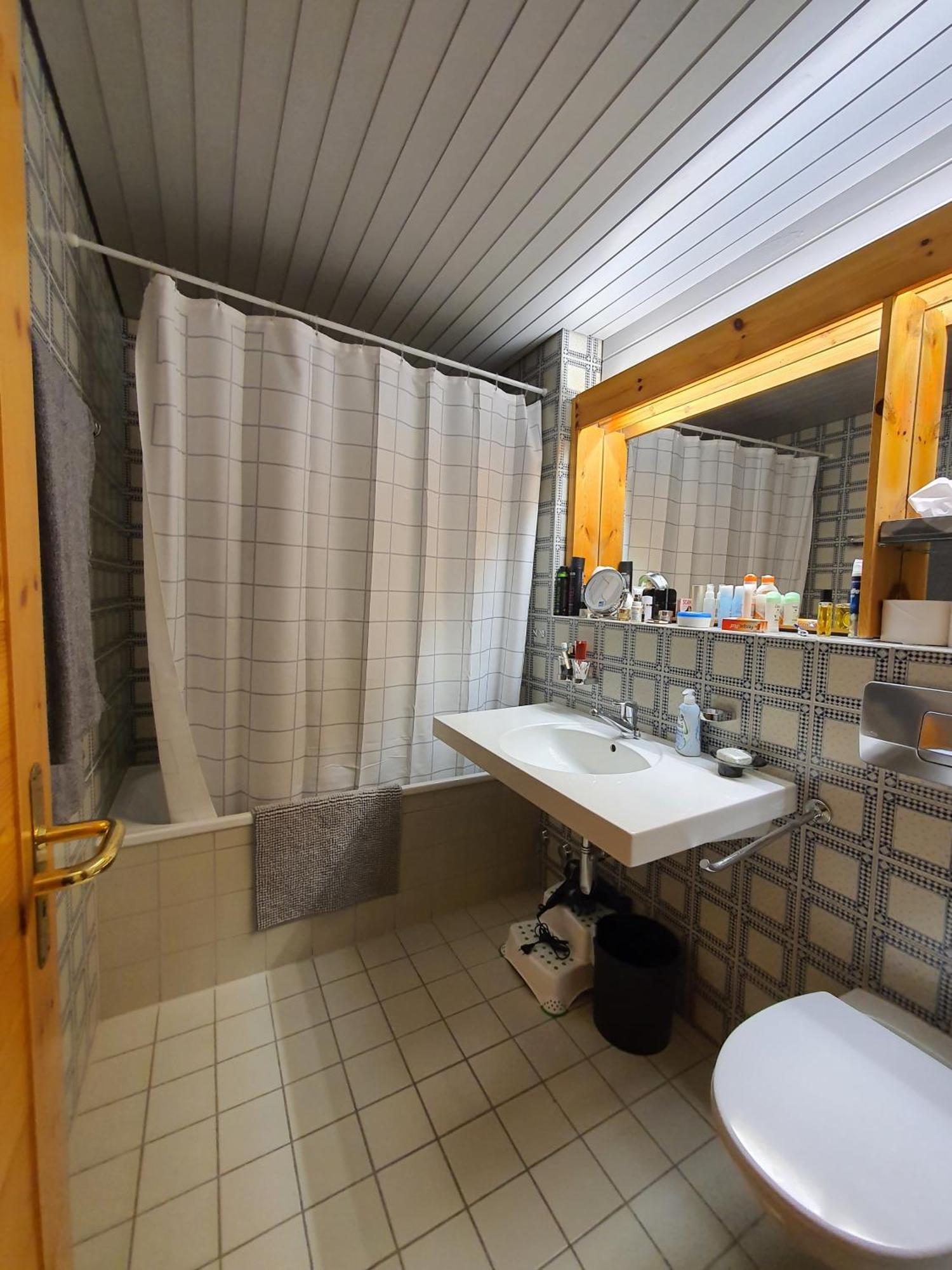 Schweizerhof Ferienwohnungen Lenzerheide 5 Zimmer foto