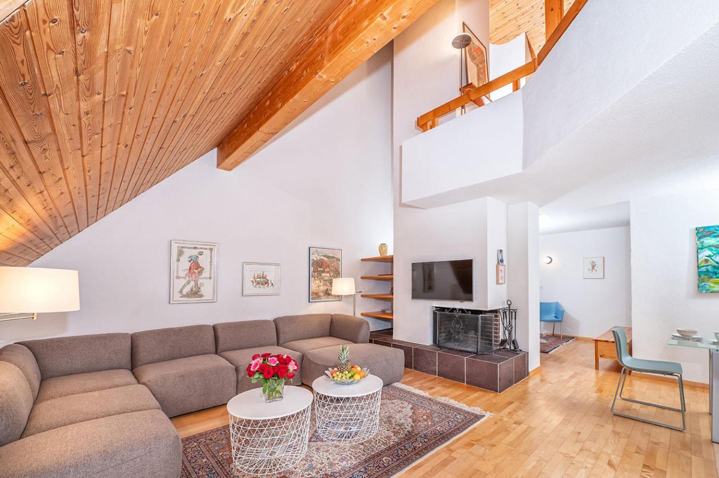Schweizerhof Ferienwohnungen Lenzerheide 5 Zimmer foto